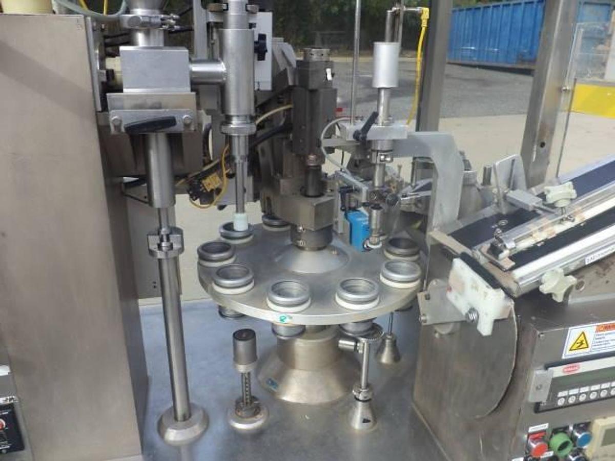 Used Kalix KX-70 Hot Air Plastic Tube Filling/Sealing Machine, 70 Per Minute