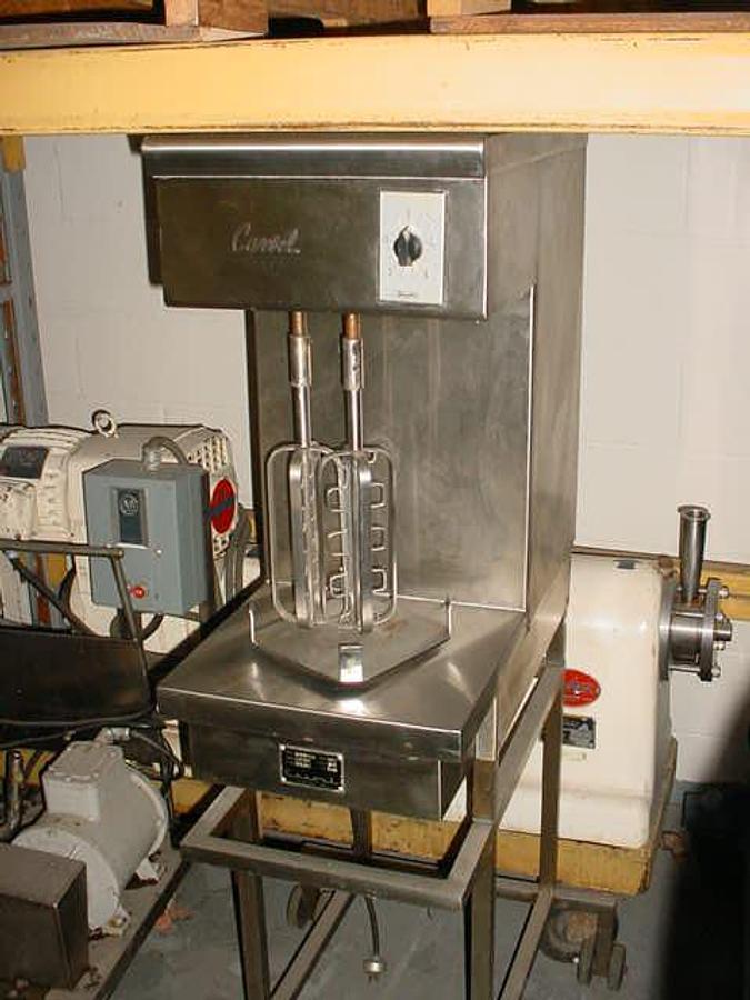 Used Carvel Whipper, 2-Bladed