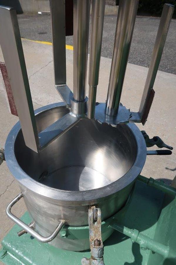 Used Myers 5 Gallon SS Dual Shaft Jacketed Vacuum Mixer, XP Motors