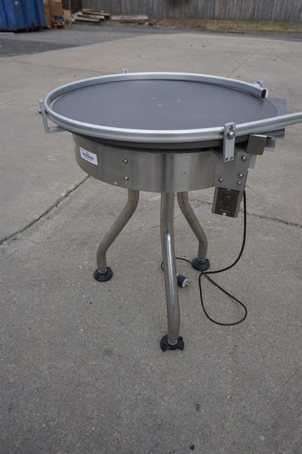 Used 28 In. Diameter Rotary Unscrambling/Accumulating Table, Variable Speed