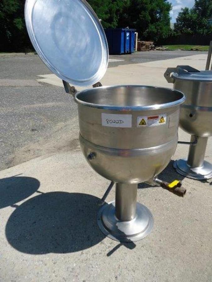 Used 30 Gallon Legion Stainless Hemispherical Kettle, 30 PSI Jacket