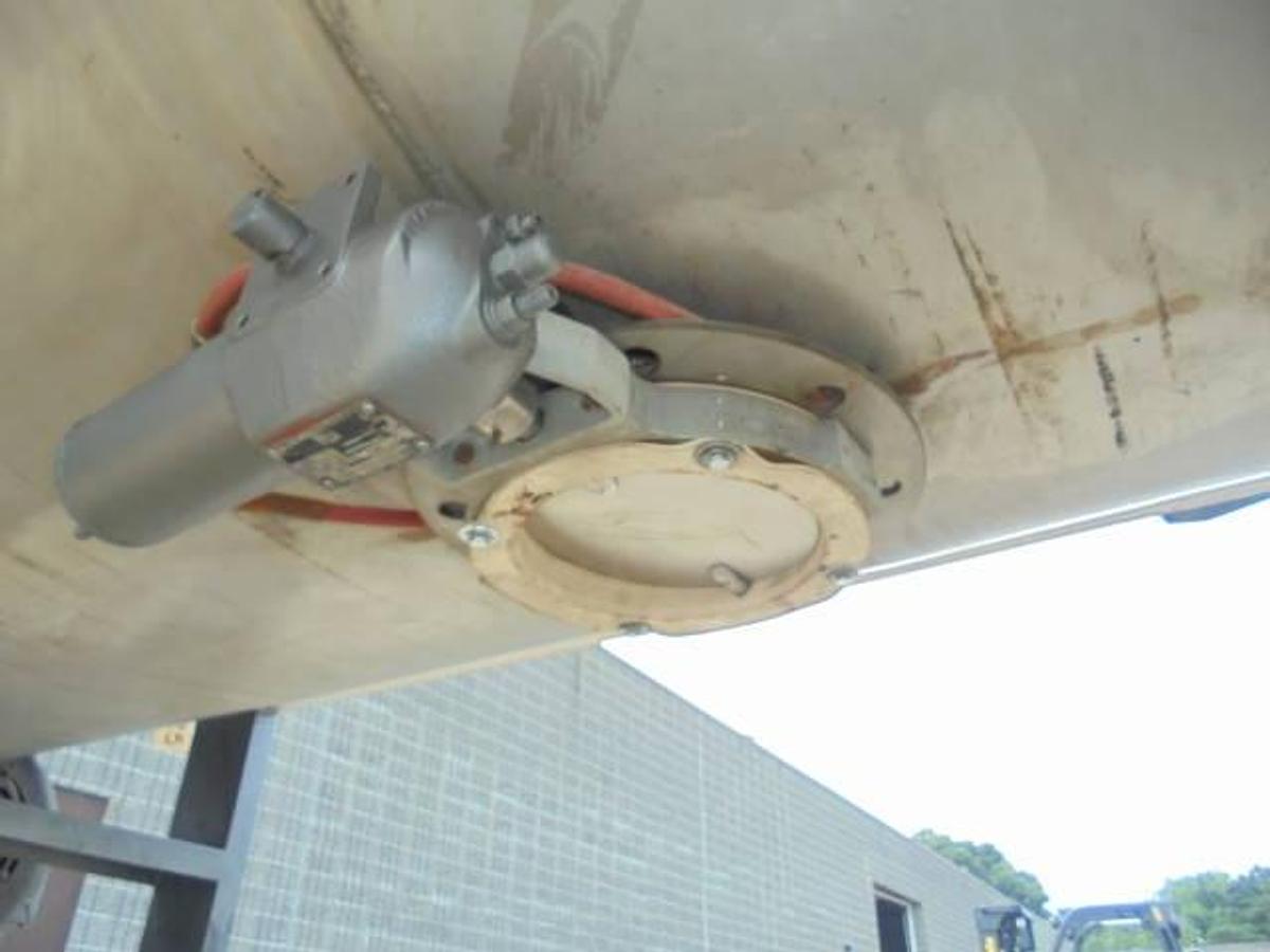 Used 200 Cu.Ft. Stainless Steel Double Ribbon Blender, 40 HP