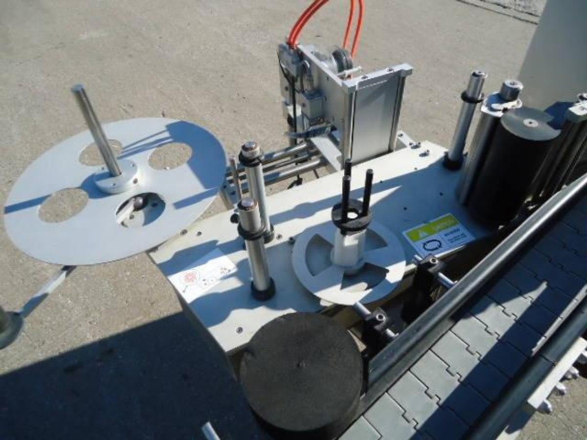 Used Accutek Spot/Wrap Around Pressure Sensitive Labeler With Coder
