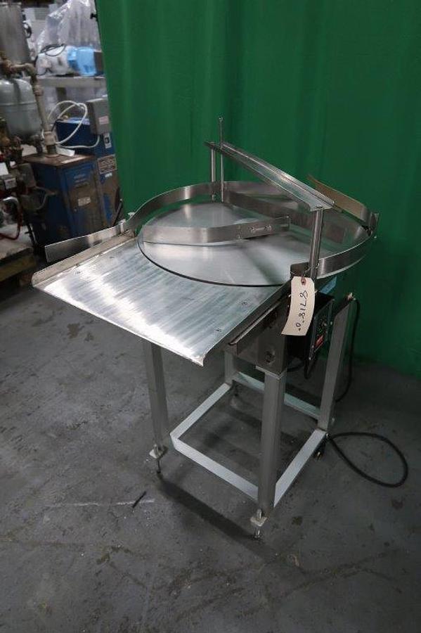 Used 24 In. Diameter Modular Packaging SS Rotary Unscrambling/Accumulating Table, With Unscrambling Shelf
