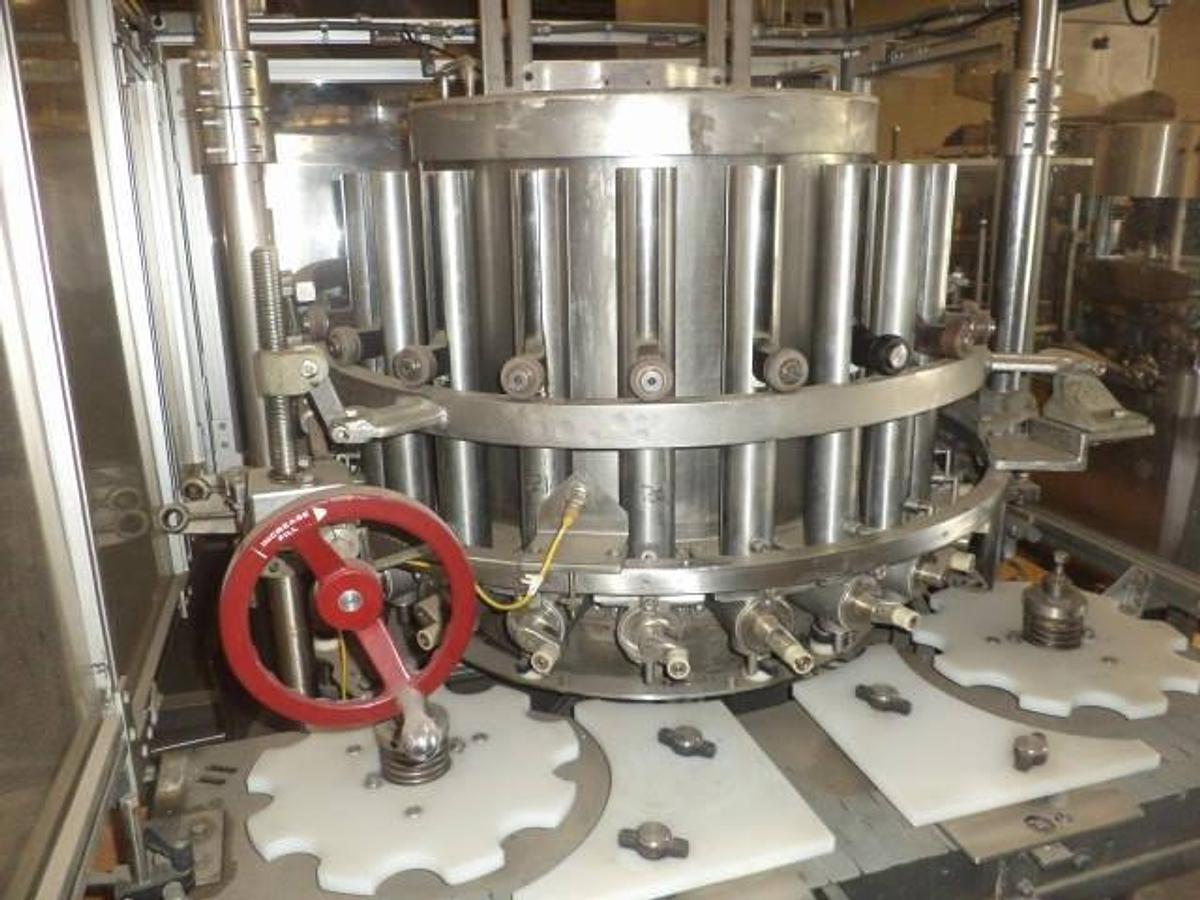 Used Pfaudler 21 Piston Rotary Filler, With Conveyor