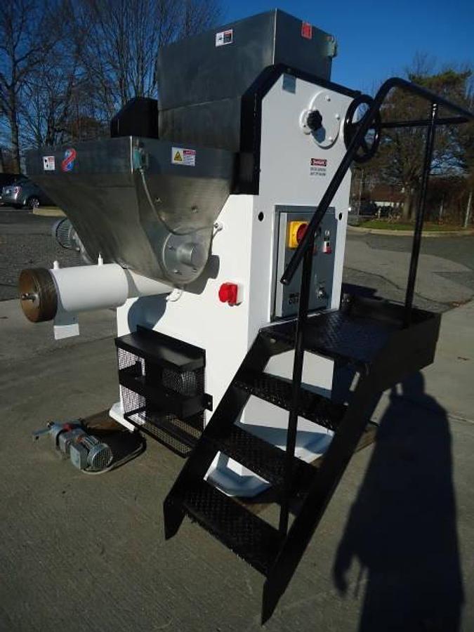 Used La Parmagiana D80 Pasta Extruder, 80 Kg/Hour