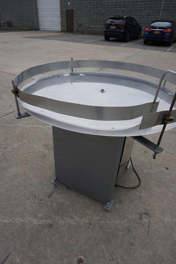 Used 48 In. Packaging Dynamics Rotary Unscrambling/Accumulating Table, Variable Speed