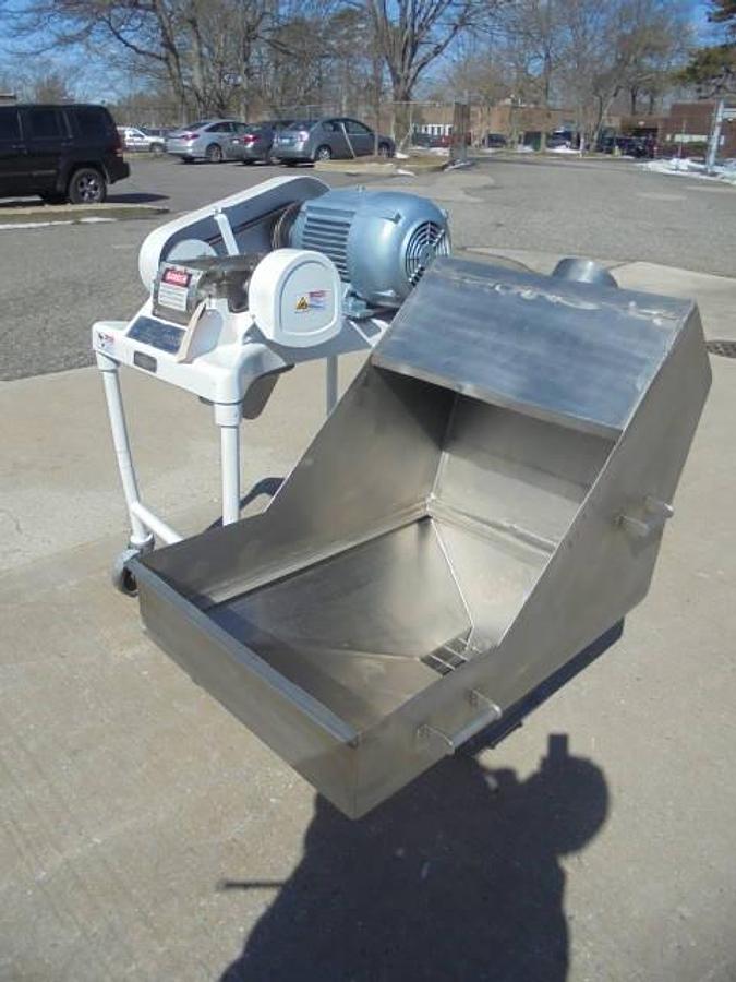 Used Fitzpatrick D6 Comminuting Mill, 7.5 HP Motor