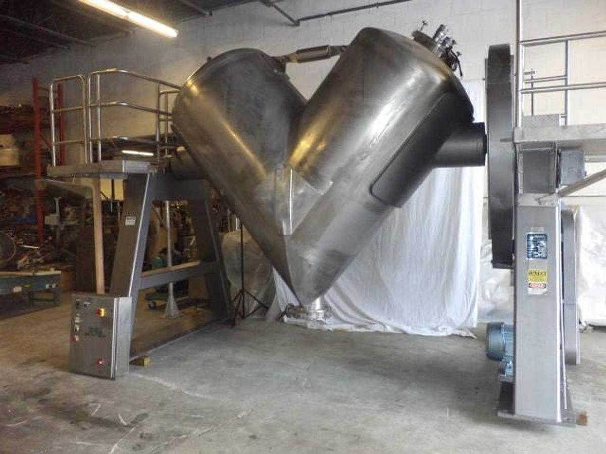 Used 100 CU.FT. Gemco Stainless Steel Twin Shell “V” Tumbling Blender, 115 LB/CF Density