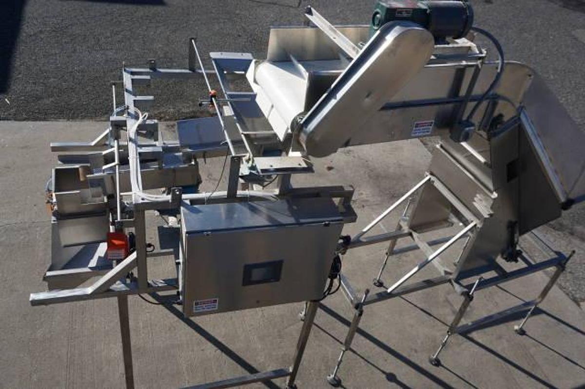 Used Ohlson Single Head Stainless Steel Scale with Feeder/Elevator, Expandable