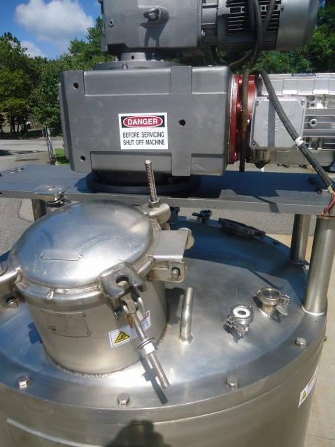 Used 300 Gallon Lee Stainless Jacketed Agitated Vacuum Reactor