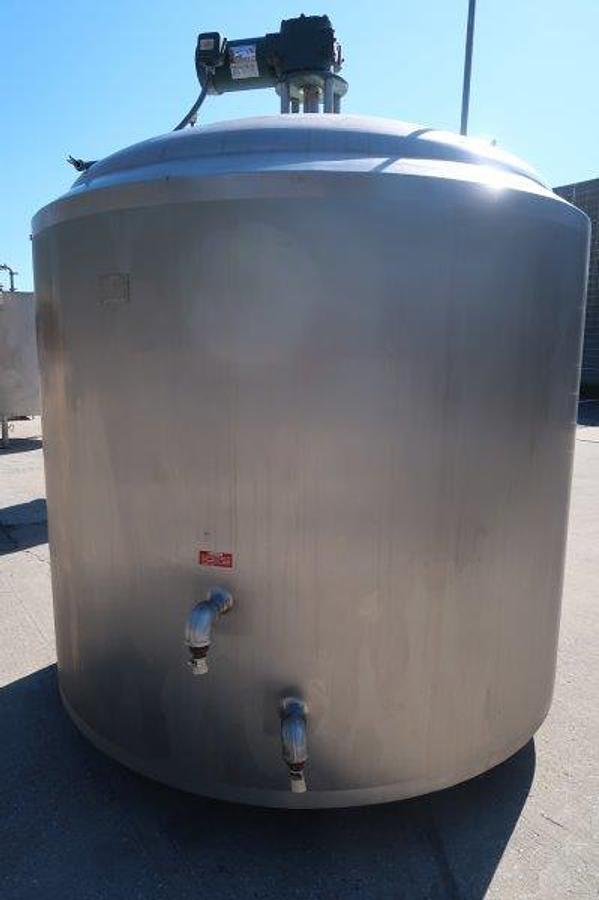 Used APV Crepaco 800 Gallon SS Mixing Tank, 94 PSIG Jacket