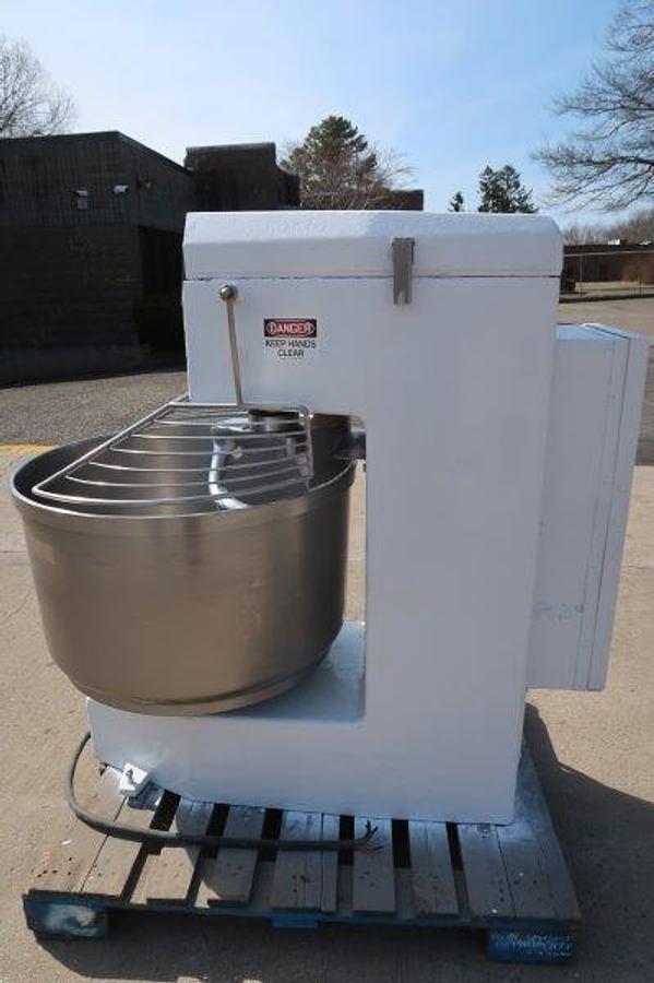 Used Hobart HF250 Spiral Dough Mixer