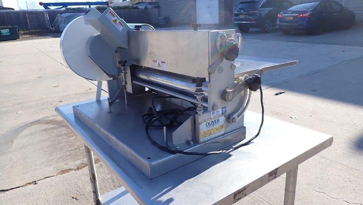 Used Oliver 641-21 Tabletop Dough Roller