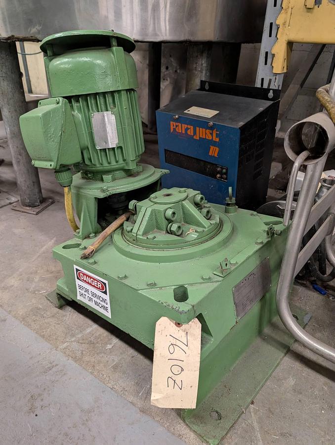 Used Lightnin 1.5 HP Fixed Mount Agitator Drive, 100 RPM