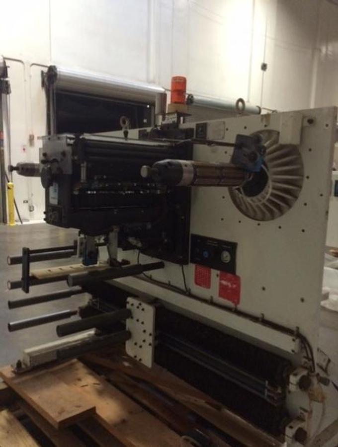 Used Jones Pouch King Form/Fill/Seal Machine