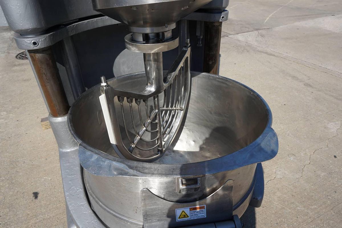 Used AMF GLEN 340 Qt. Vertical Mixer With Bowl