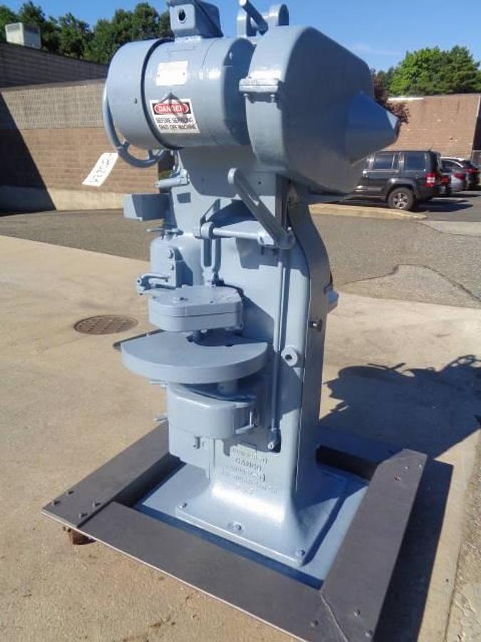 Used Canco Model 05 Automatic Can Opener, #10 Cans