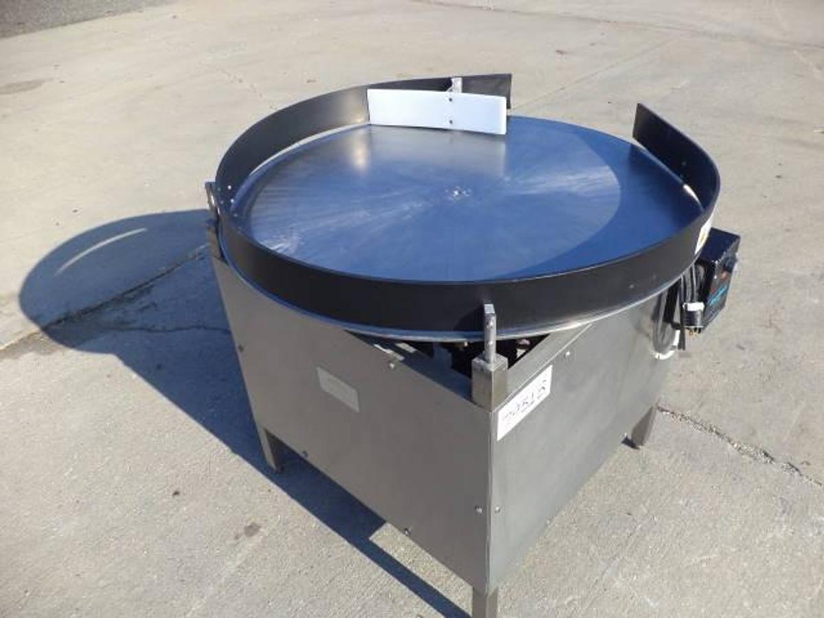 Used 36 In. PPET Stainnless Steel Rotary Accumulating/Unscrambling Table, Variable Speed