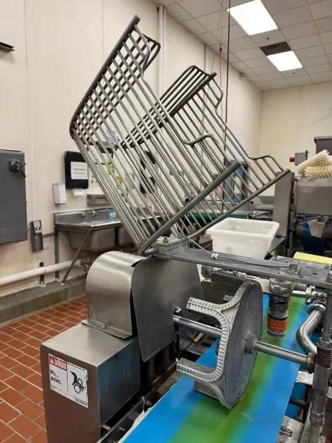 Used Colborne T-28000 Automatic Turnover Pie Machine