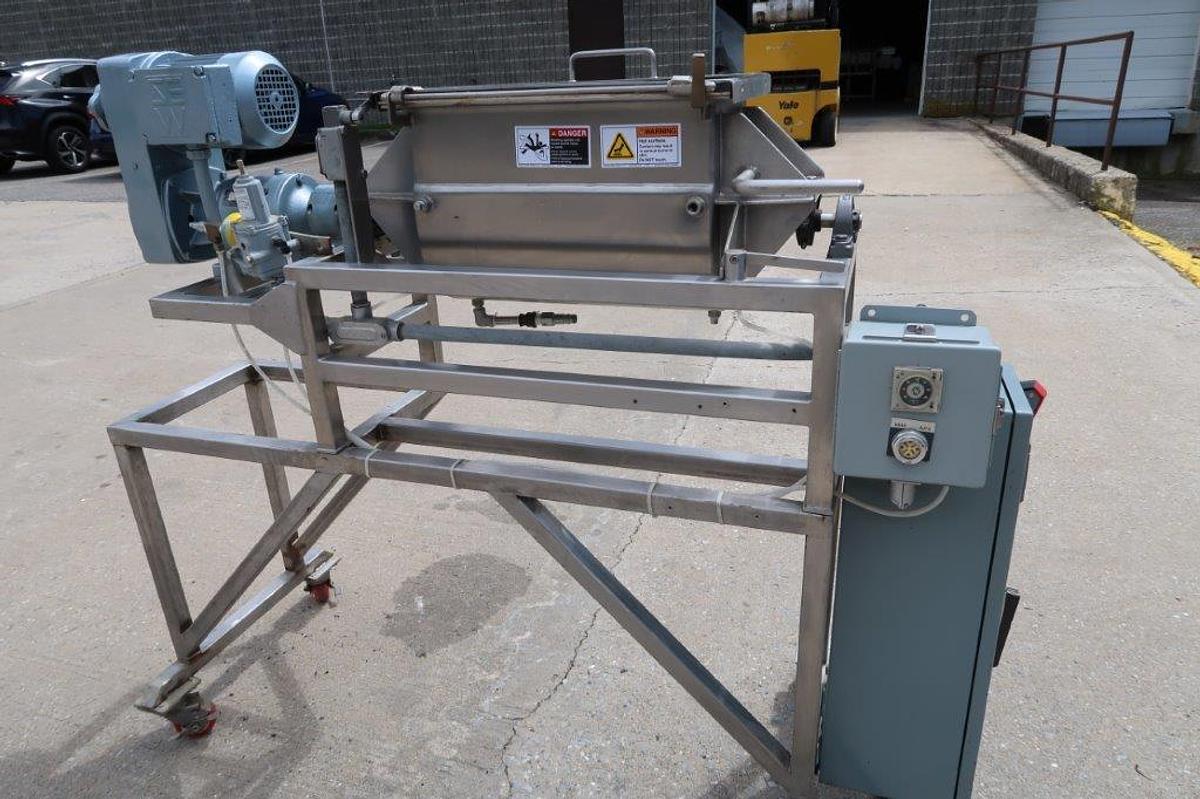 Used .6 Cu. Ft. Lowe Industries Lab Size Double Ribbon Blender, Jacketed, Variable Speed