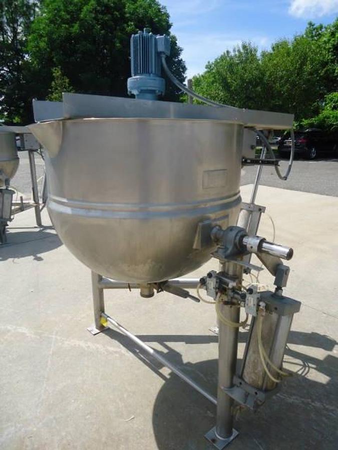 Used 150 Gallon Lee 316 Stainless Steel Tilt Kettle With Scraper Agitation, 125 Psi Jacket