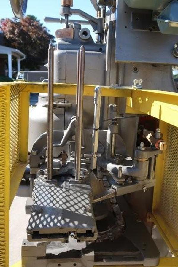 Used Canco 08 Can Seamer, 401 Diameter