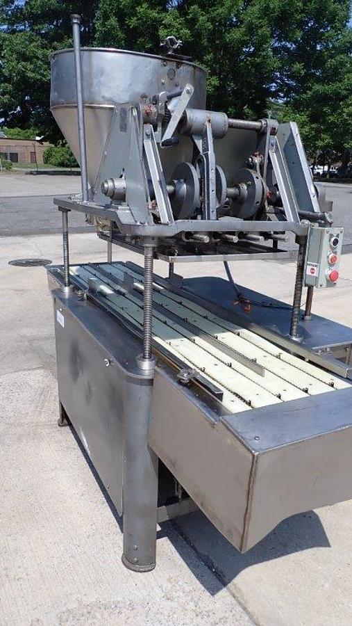 Used Elgin Quad Four Head Piston Filler, Large Size Fills