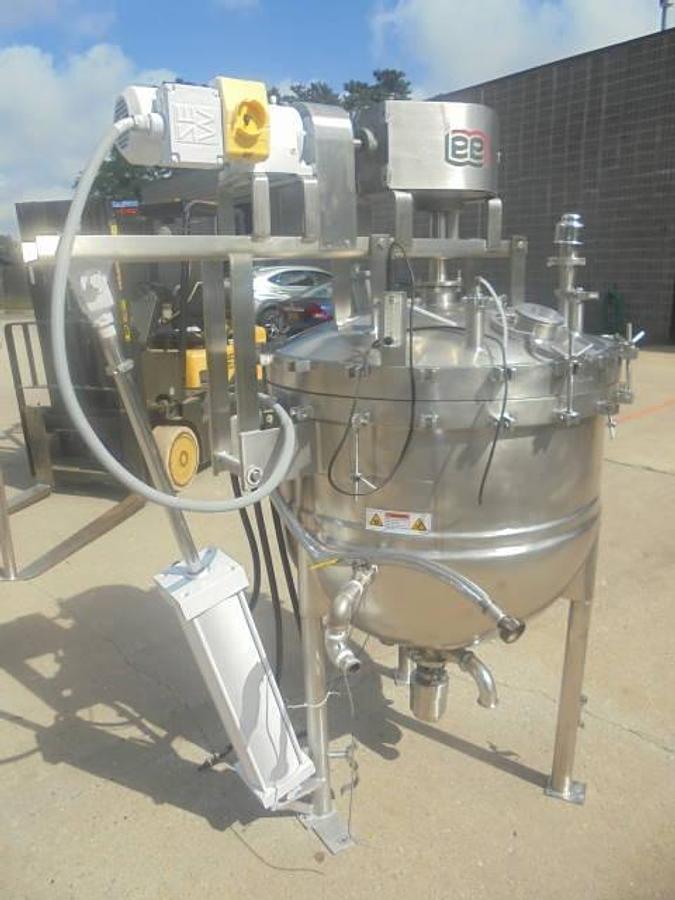 Used 100 Gallon Lee Double Motion Jacketed Vacuum Kettle/Reactor, Tilt Out Agitation