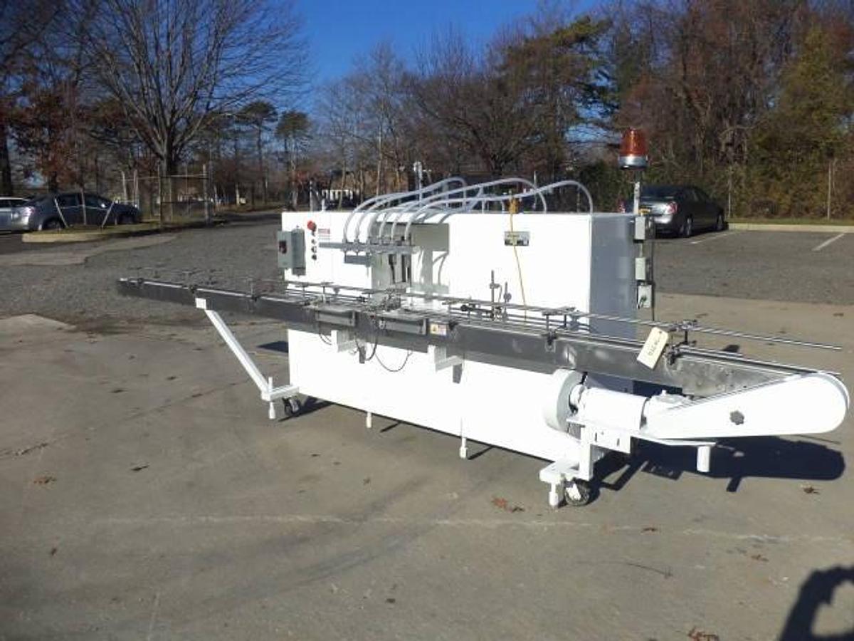 Used Filamatic Eight Piston Automatic Filling Machine, 520 cc Pistons