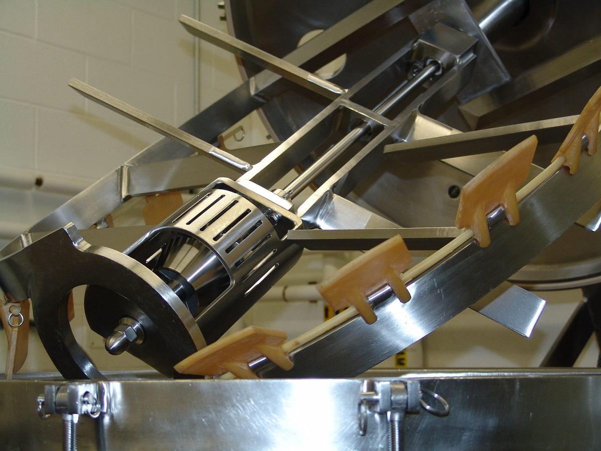 Used 500 Liter  Lee Tri-Mix Kettle, Jacketed And Vacuum