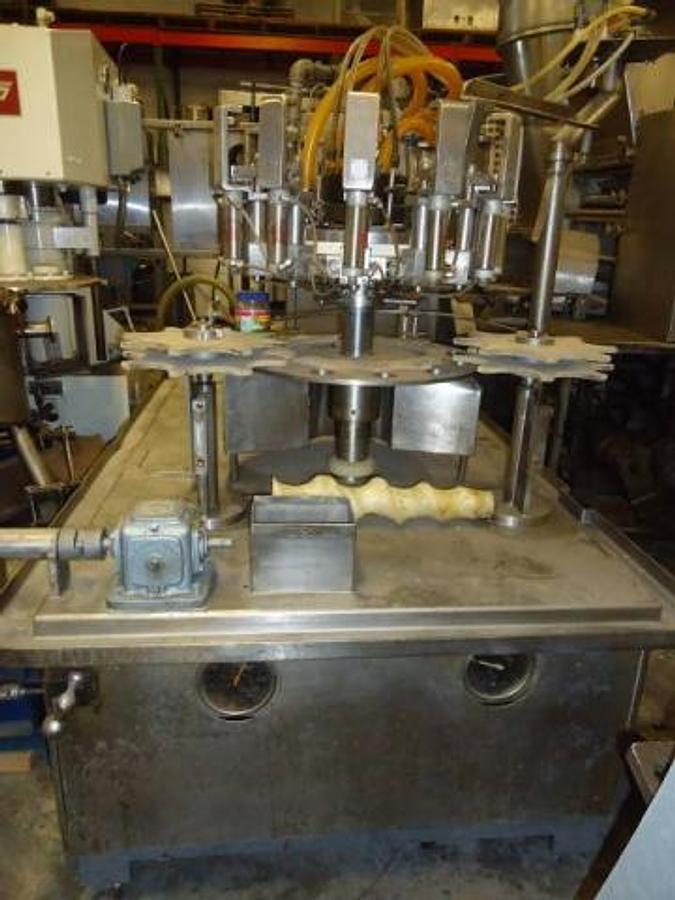 Used Pacific 12 Head Rotary Positive Displacement Filler