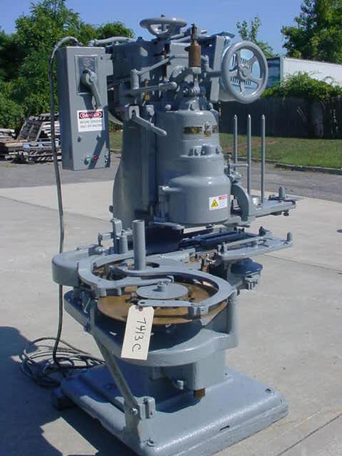 Used American Can Company 422-1e-00 Can Closer, 401 Diameter