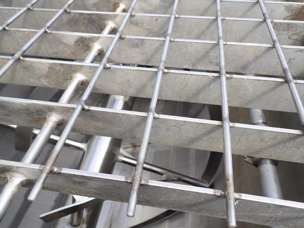 Used 65 Cu. Ft. Munson Stainless Steel Double Ribbon Blender, Jacketed