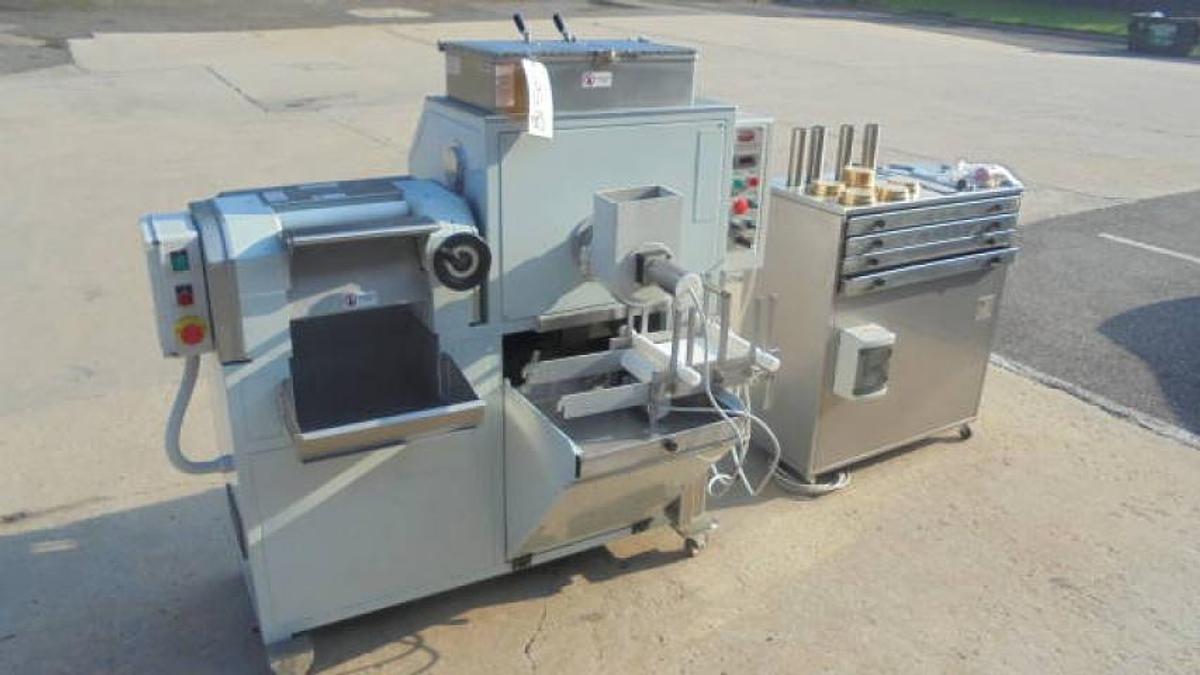 Used Pama Roma P/25C Pasta Mixer/Extruder, 55 Lbs/Hour