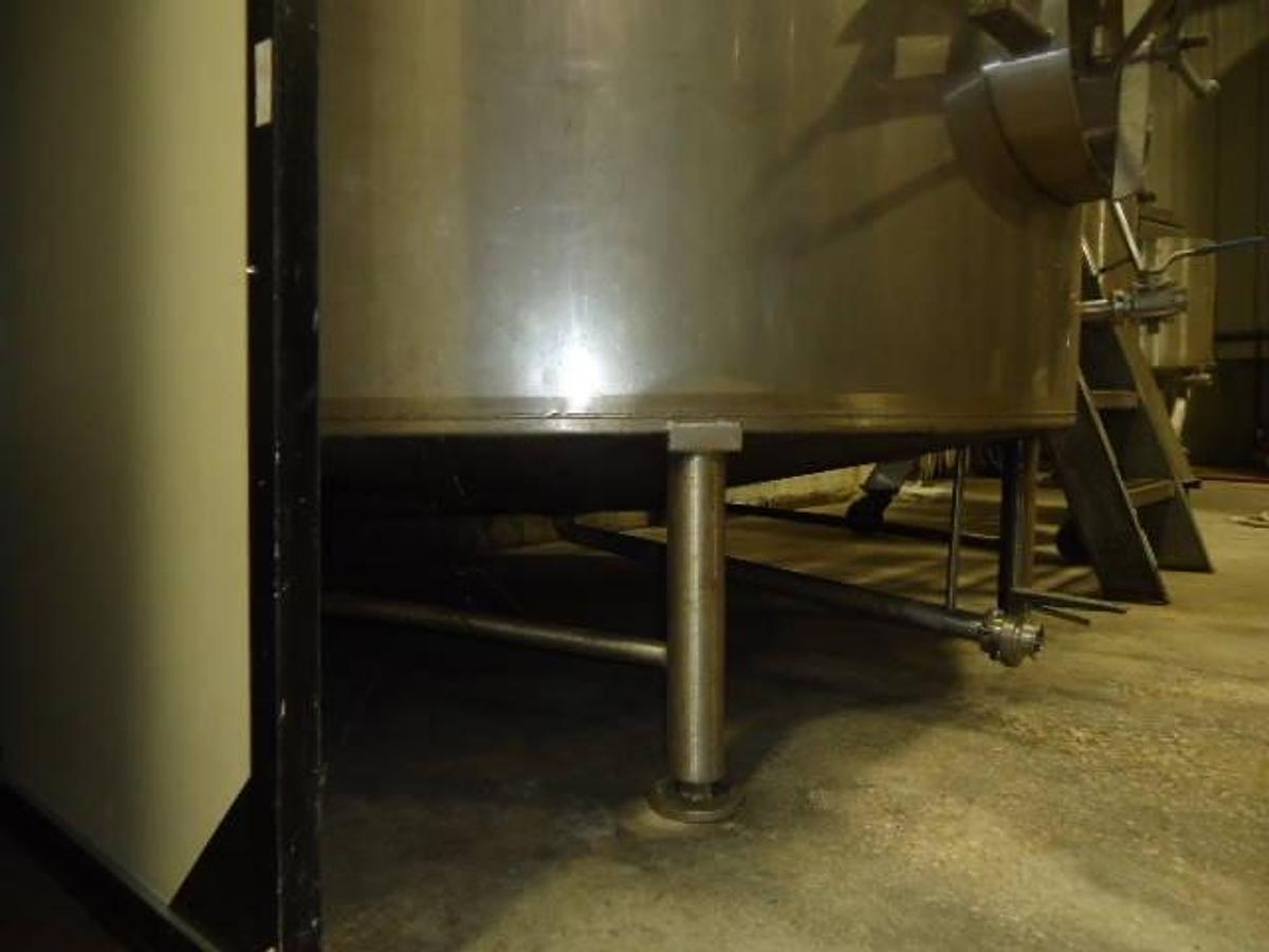 Used 3,800 Gallon Zero Manufacturing Stainless Vertical Closed Tanks (2)