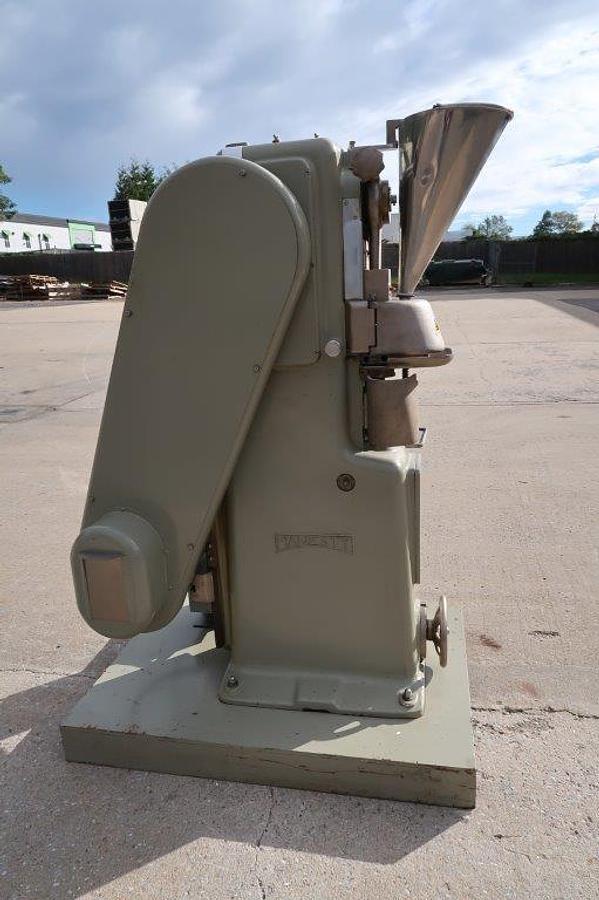 Used Manesty F3 Single Punch Tablet Press, 85 Per Minute