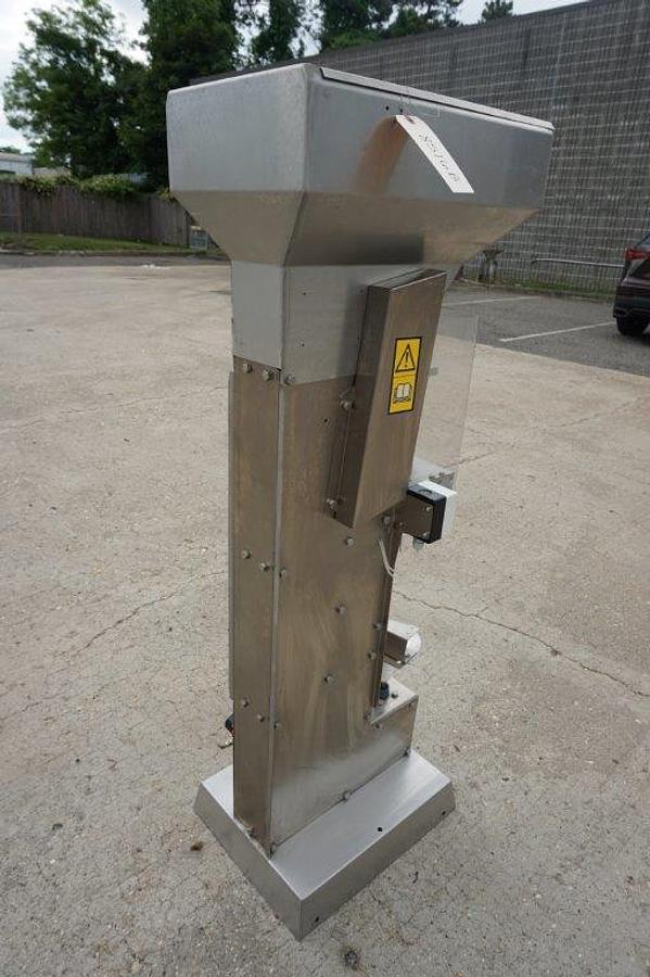 Used Single Head Wine Bottle Corker, Pneumatic
