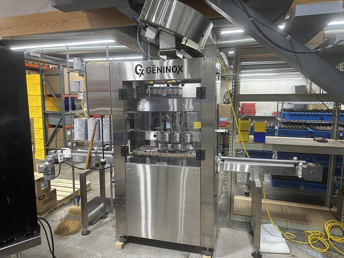 Used Geninox 6-Spindle Automatic Capping Machine