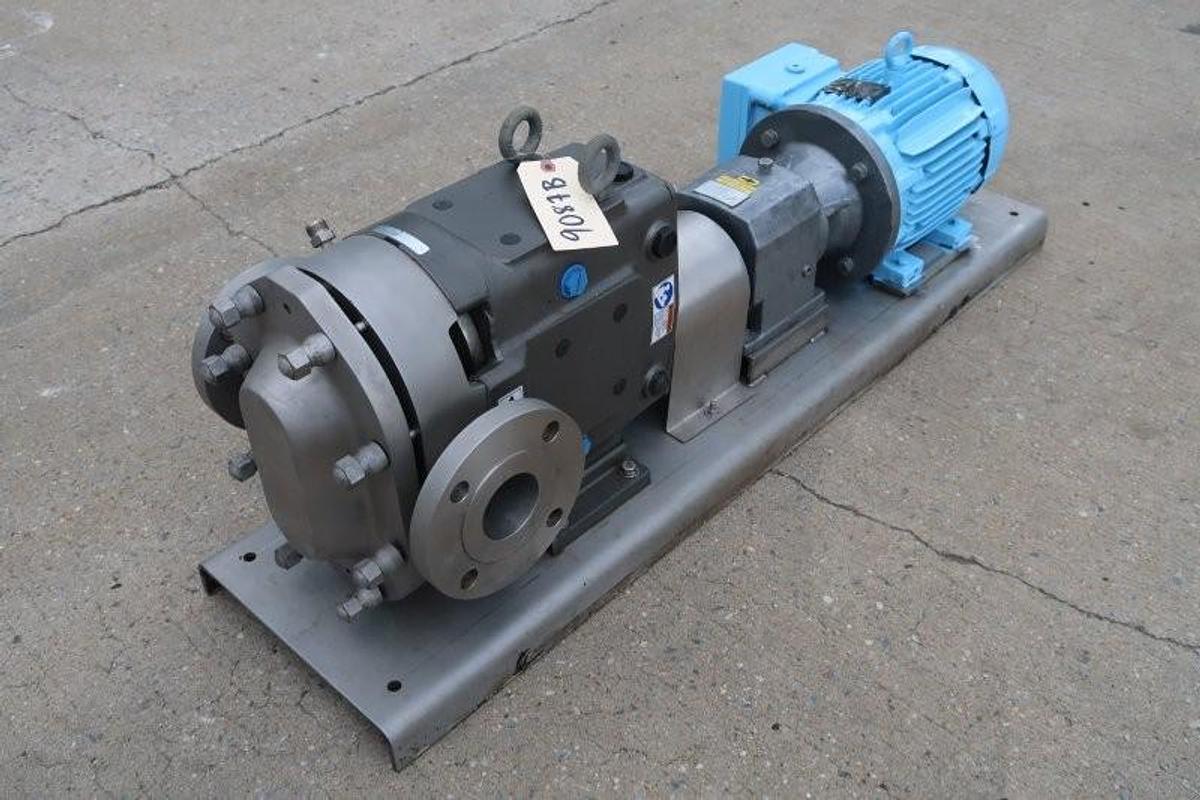 Used SPX Waukesha/Cherry Burrell 060U2 Pump, Flanged Ports