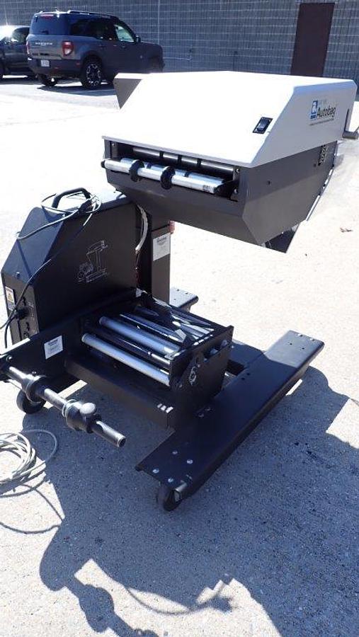 Used Autobag AB-180 Auto Filling and Sealing Machine, Portable