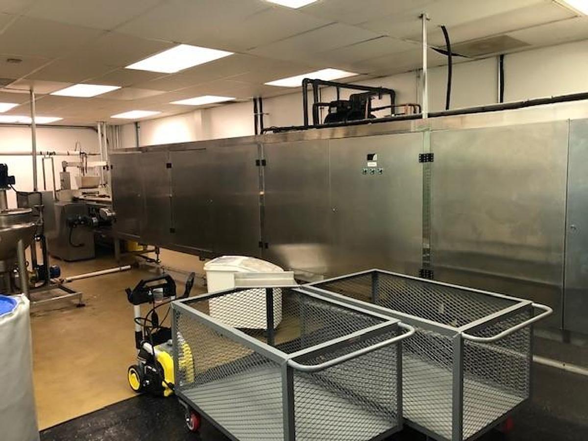 Used Yinrich 10 Across Gummy Manufacturing Line