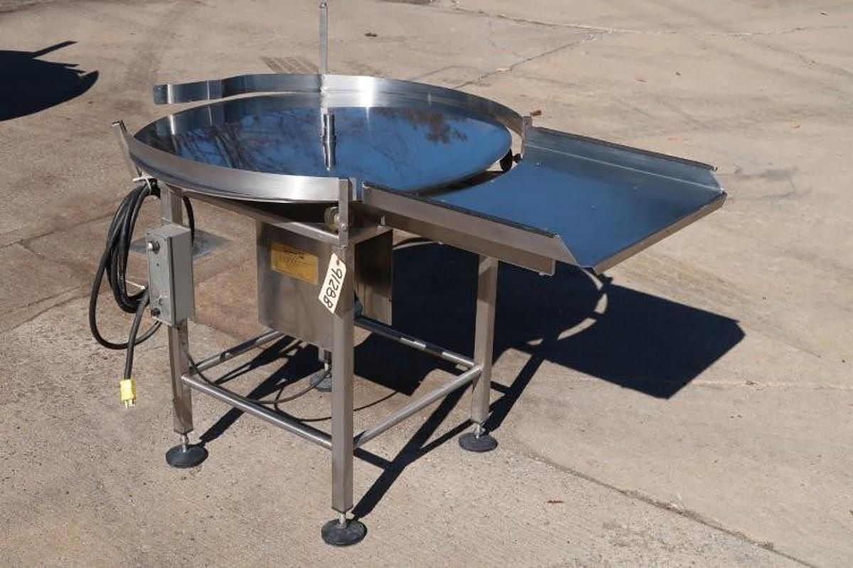 Used Filamatic 36 In. Rotary Unscrambling/Accumulating Table