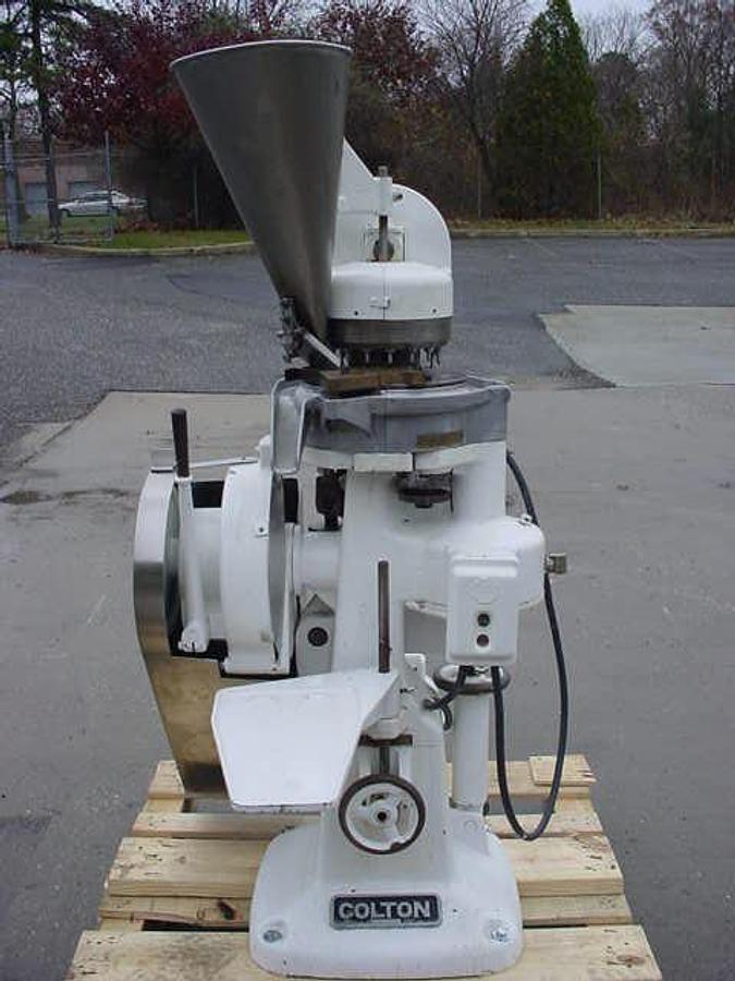 Used Colton 216 16 Station Rotary Tablet Press, Keyed Head