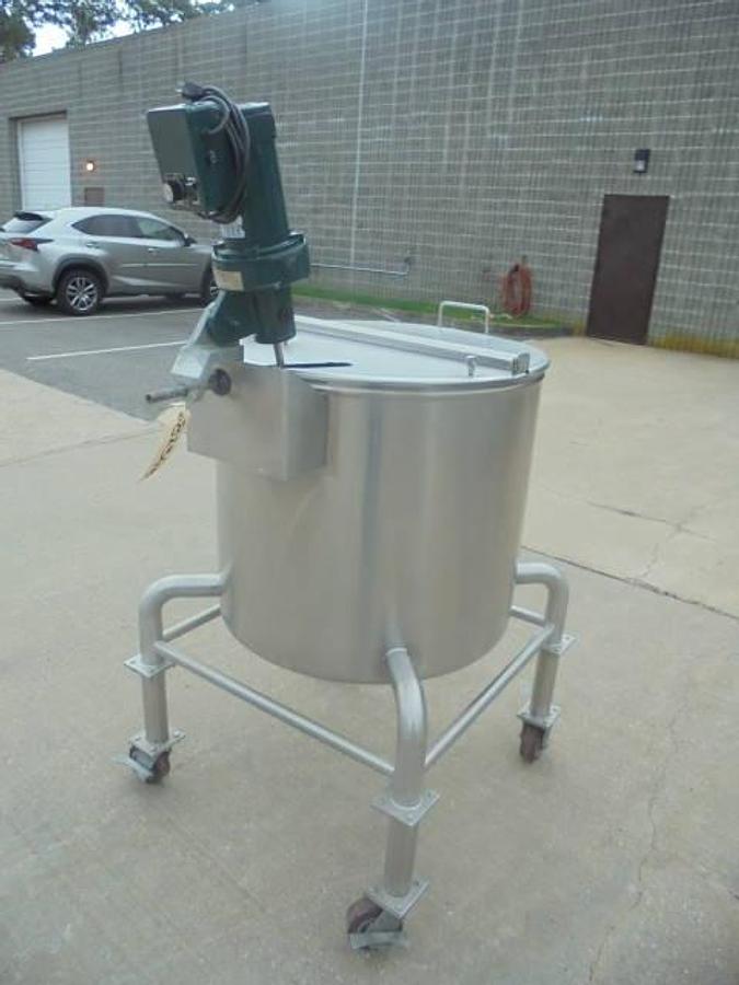 Used 86 Gallon Permasan Stainless Steel Sanitary Portable Tank