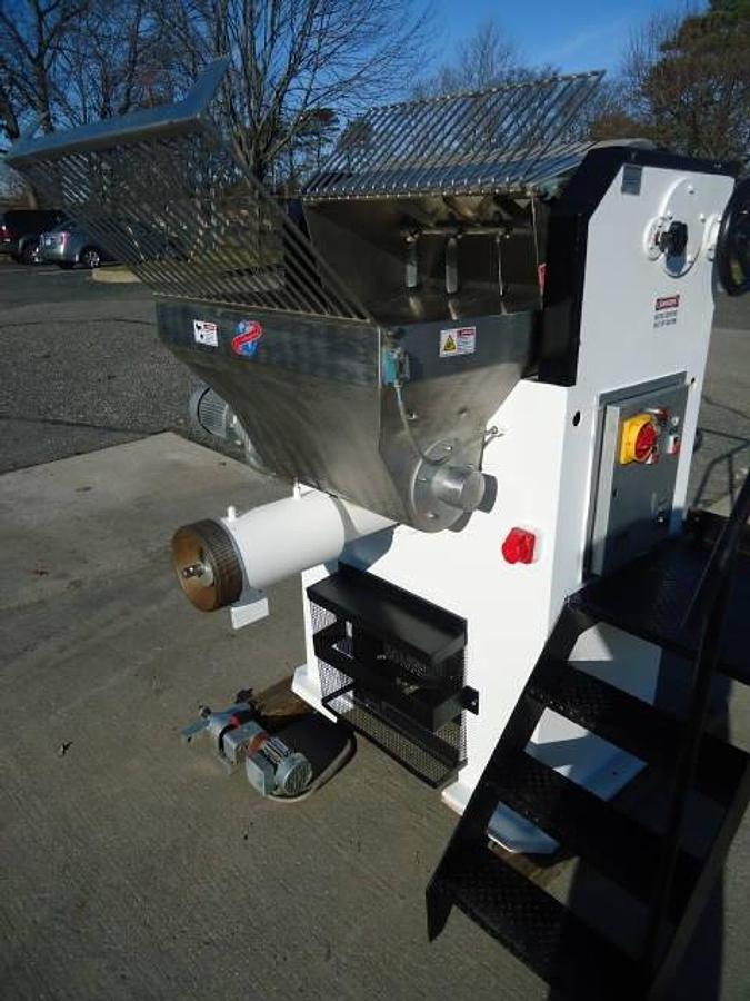 Used La Parmagiana D80 Pasta Extruder, 80 Kg/Hour
