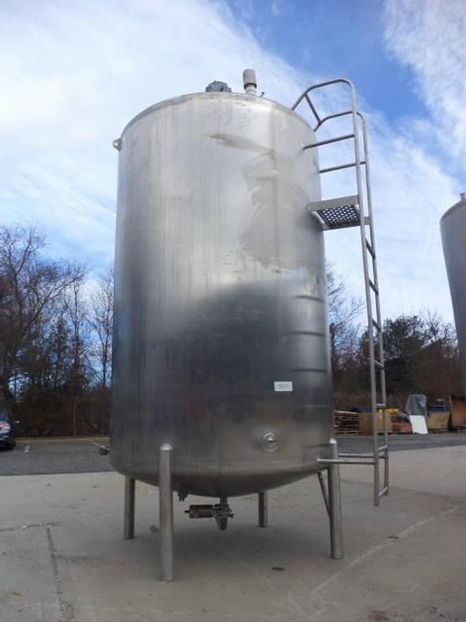 Used 2,000 Gallon Cherry Burrell Vertical Sanitary Agitated Tank