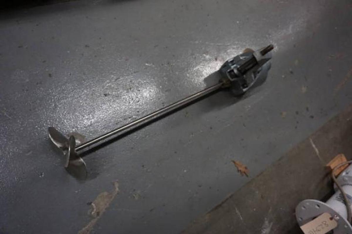 Used Lightnin Air Operated Clamp On Portable Agitator