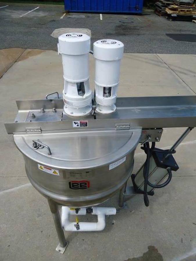 Used 100 Gallon Lee Stainless Steel Twin Action Kettle, 90 Psi Jacket
