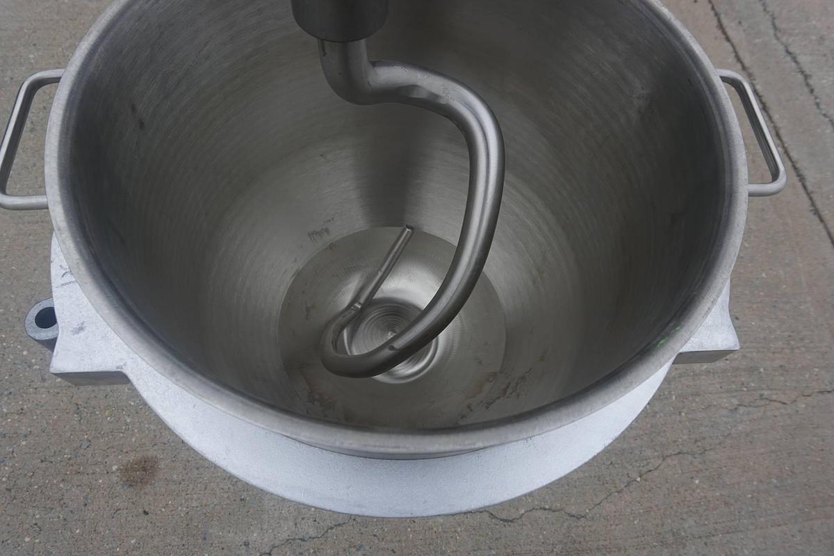 Used 60 Quart Welbilt Bowl Mixer, 3 HP